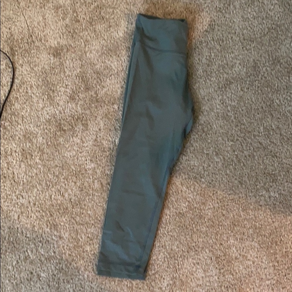 90 degrees Yoga pants size M